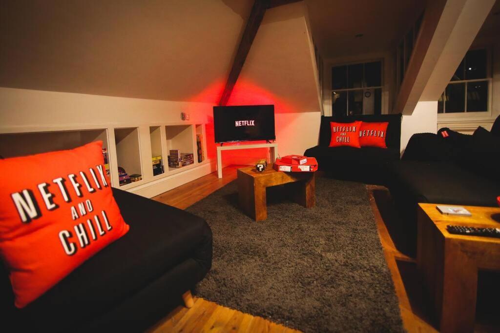 Games And Movies Lounge 7 Bed City Centre Apartment Newcastle upon Tyne Zewnętrze zdjęcie