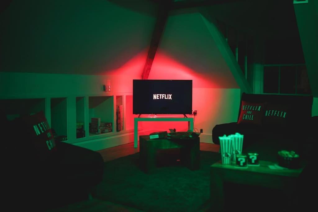 Games And Movies Lounge 7 Bed City Centre Apartment Newcastle upon Tyne Zewnętrze zdjęcie