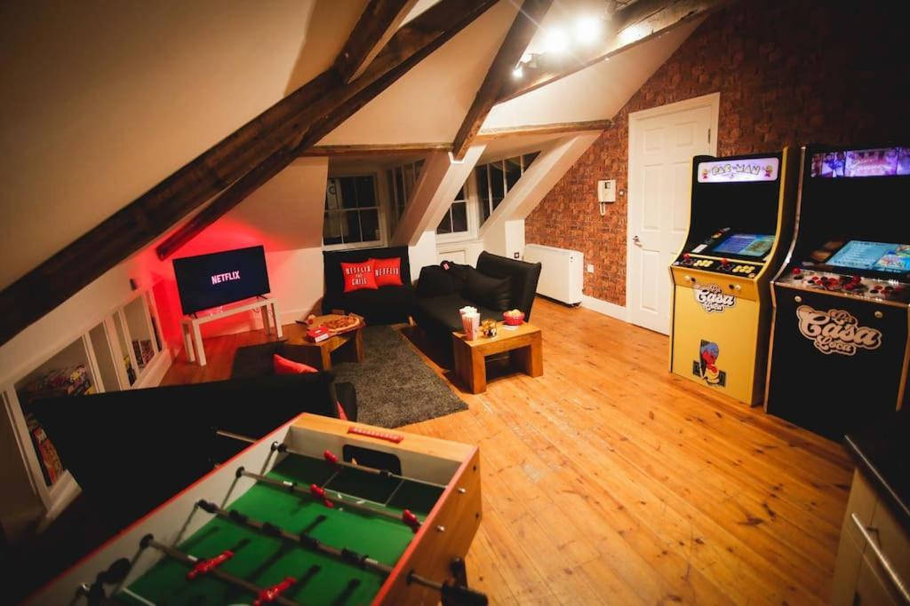 Games And Movies Lounge 7 Bed City Centre Apartment Newcastle upon Tyne Zewnętrze zdjęcie
