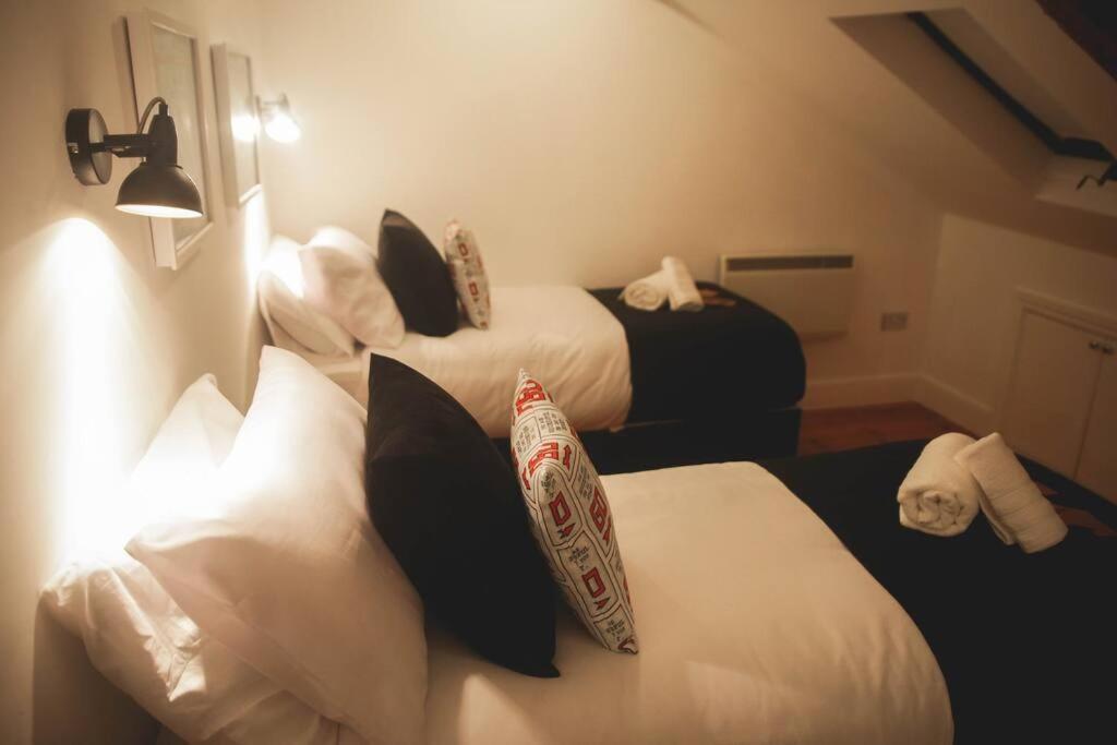 Games And Movies Lounge 7 Bed City Centre Apartment Newcastle upon Tyne Zewnętrze zdjęcie